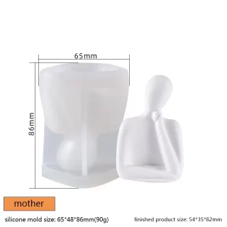 الأم